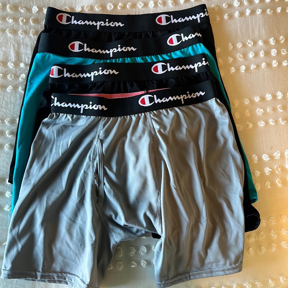 NEW Champion Boxer Briefs 4 pairs
